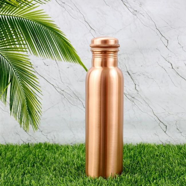 The Timeless Elegance of Copper Bottles: A Blend of Style and Wellness